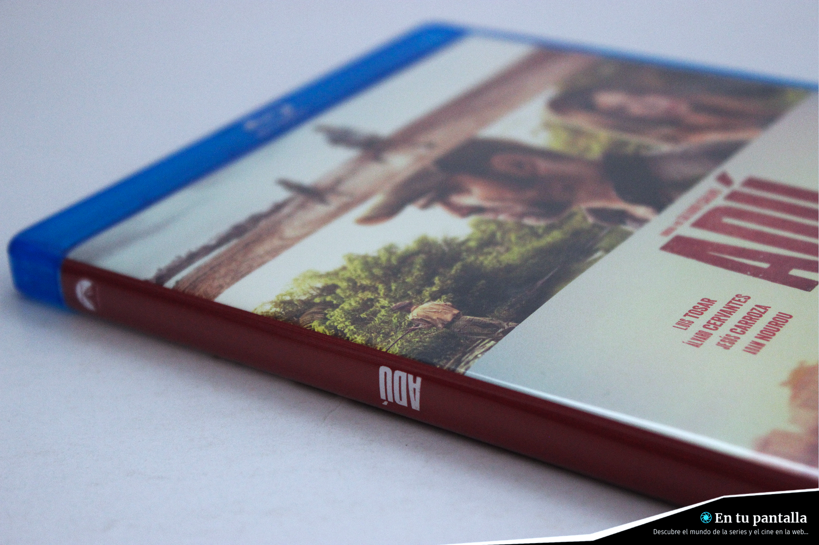 Análisis Blu-ray: ‘Adú’, la película protagonizada por Luis Tosar y Anna Castillo • En tu pantalla
