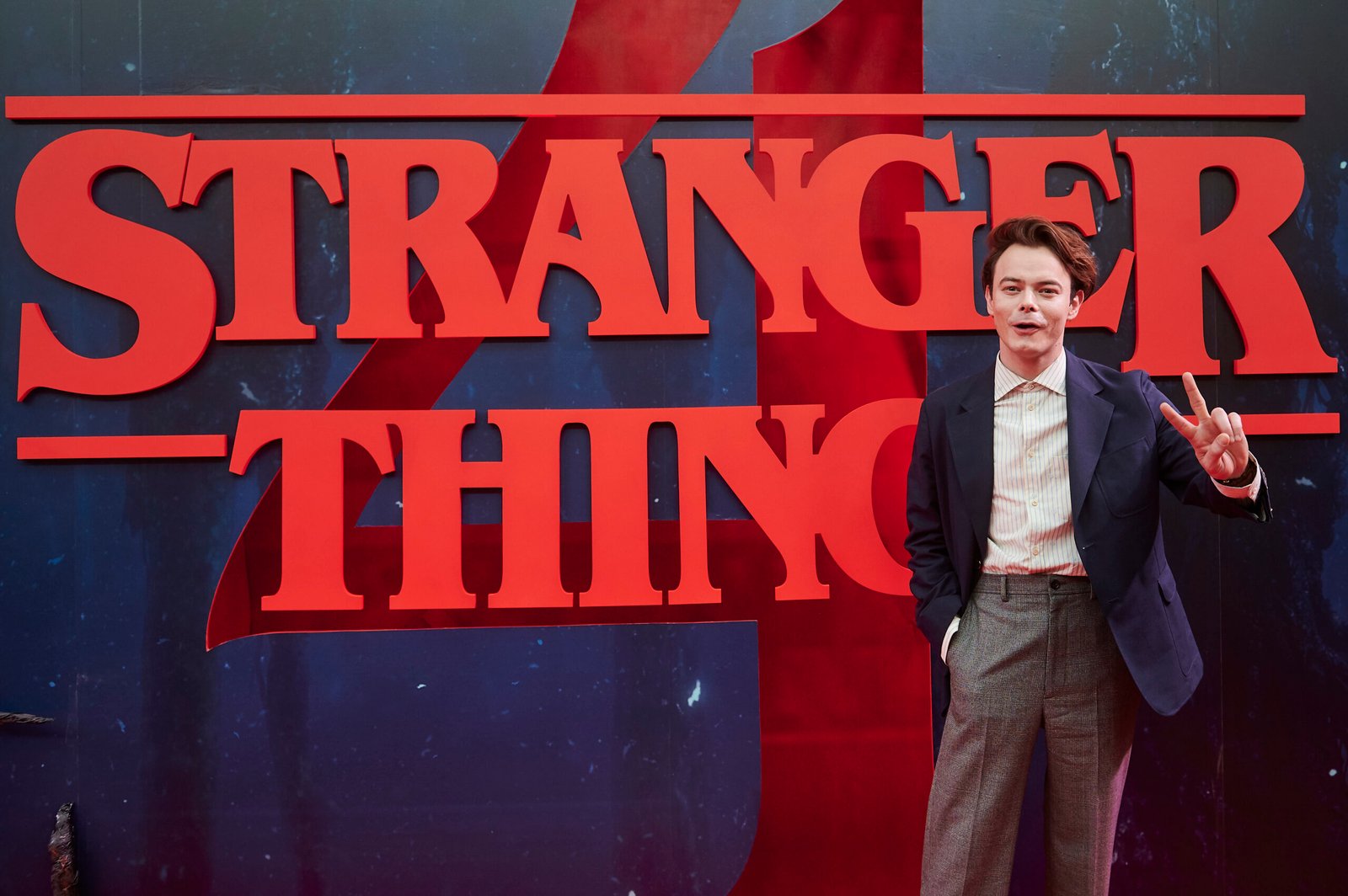 Natalia Dyer y Charlie Heaton presentan 'Stranger Things 4' en Madrid • En tu pantalla